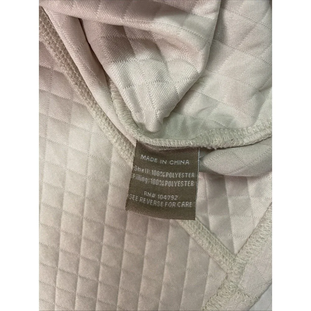 Victory Outfitters Women’s Large Pullover Quilted Jacket Cream Minimalist